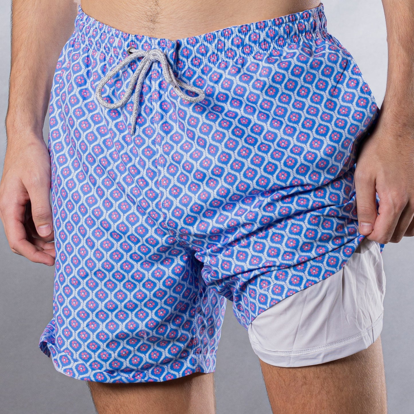 Men's Mesh Liner Swim Trunks - Geo Blue/Pink