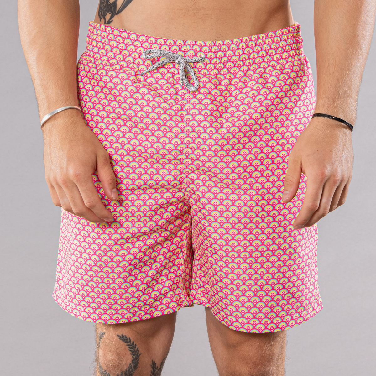 Men's Mesh Liner Swim Trunks - Half Moons Coral/Yellow